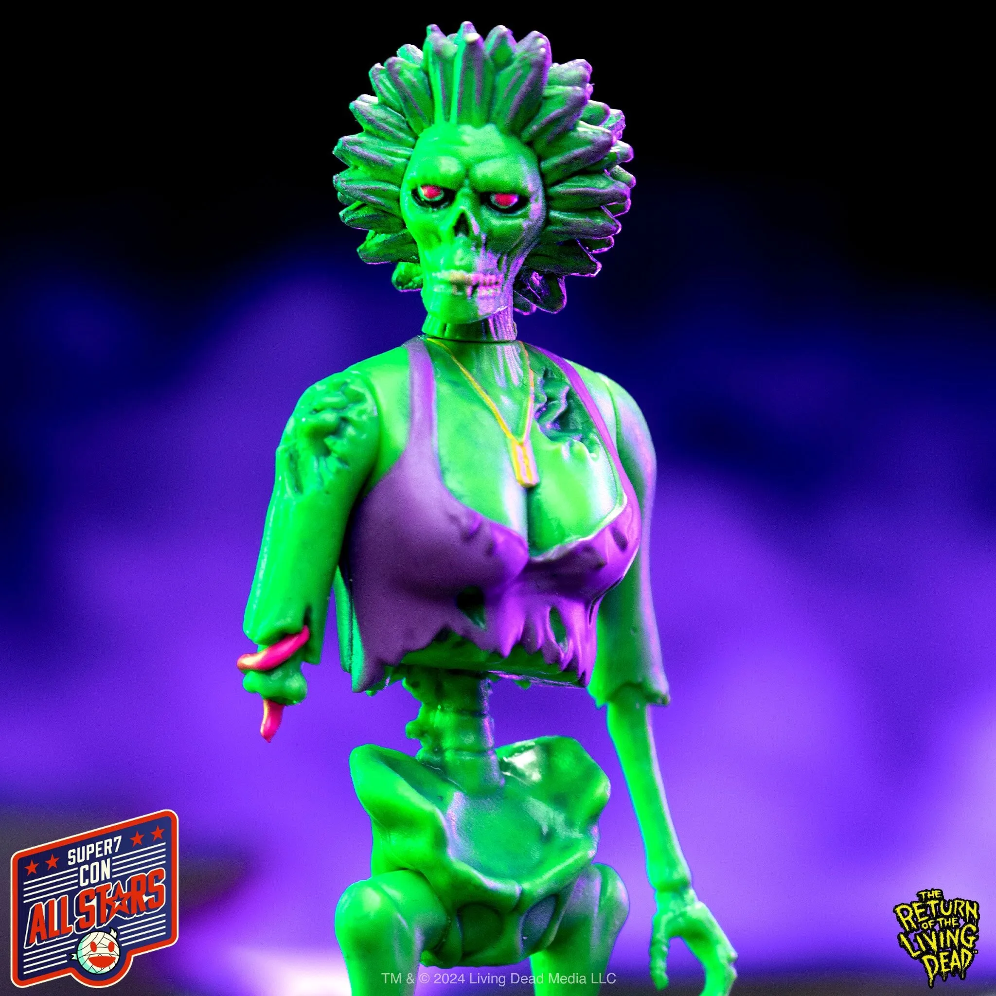 Return of the Living Dead ReAction Figures Wave 03 - Female Poster Zombie (Blacklight)