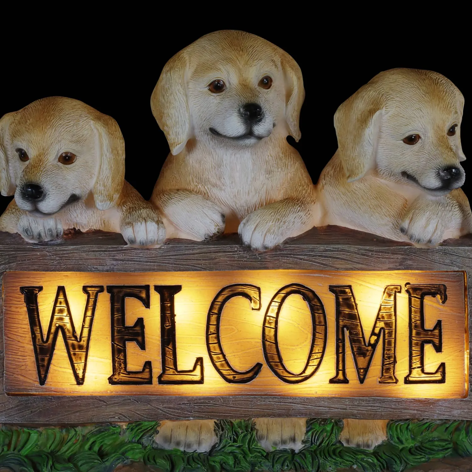 Solar Three Labradors Welcome Sign Garden Statuary, 8.5 Inches tall